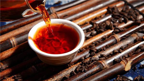 普洱茶的功效和作用（生普洱茶和熟普洱茶的功效与作用）